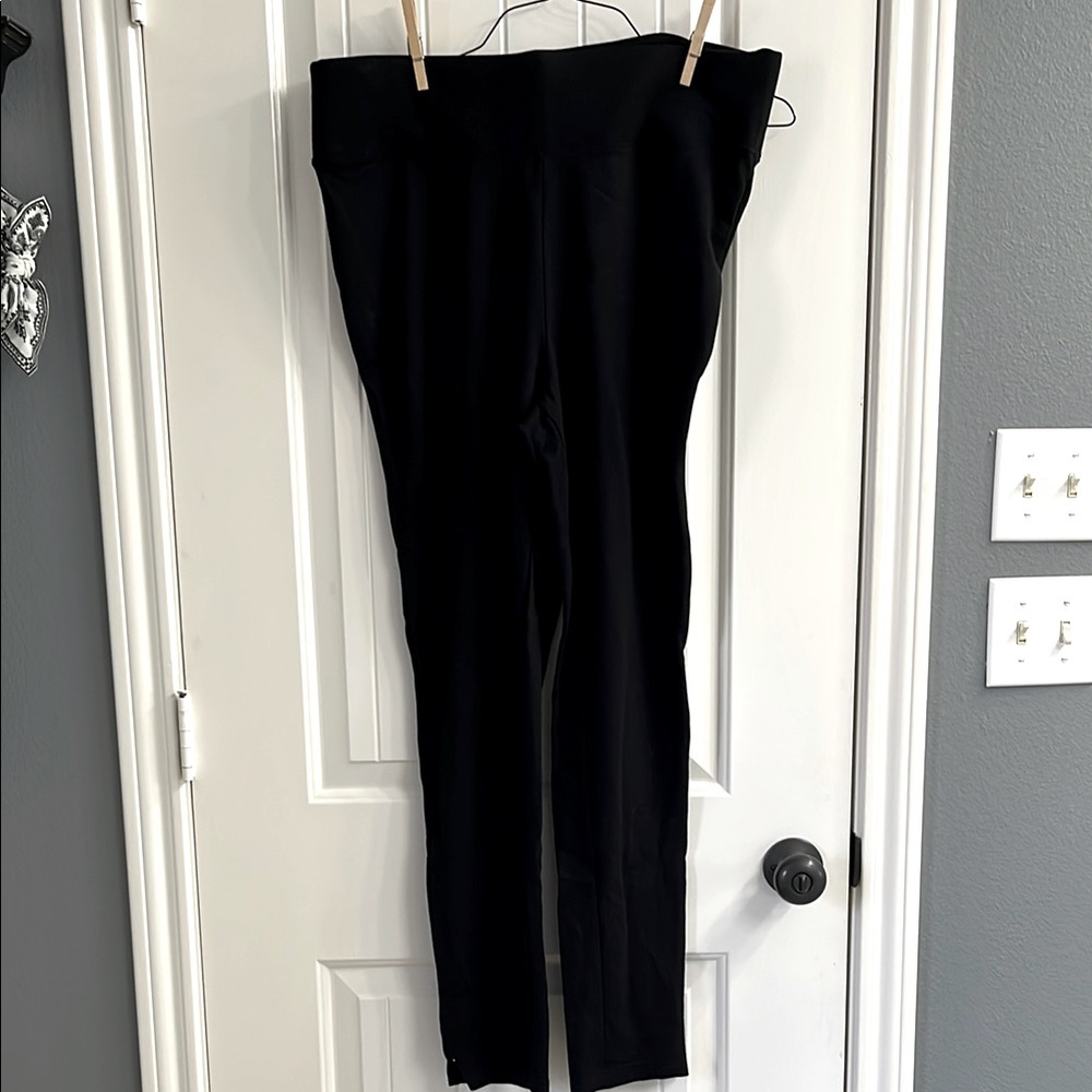 Black High-Waisted Leggings